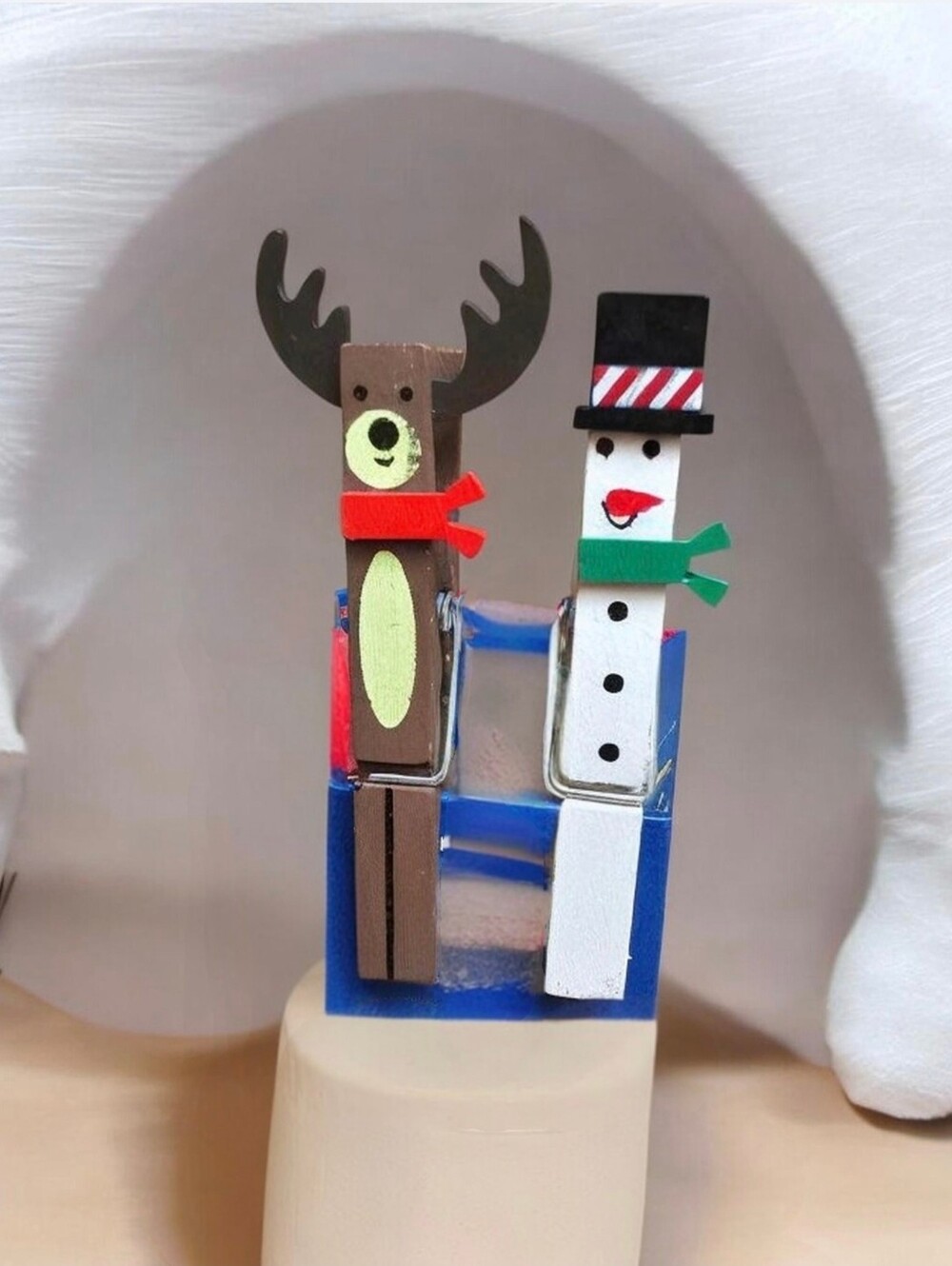 Decorative Holiday Reindeer and Snowman Clothespin Set - Brown & White